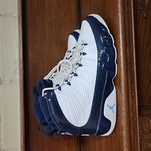 Air Jordan 9 Retro Size 12 Blue and White